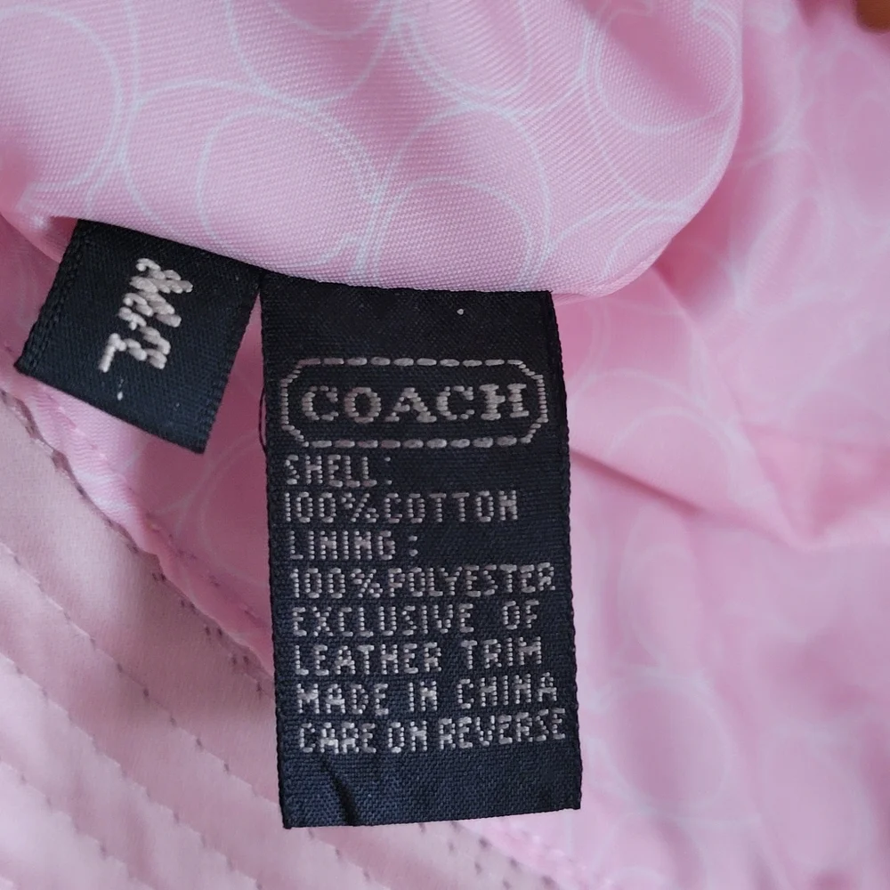 Coach piece from